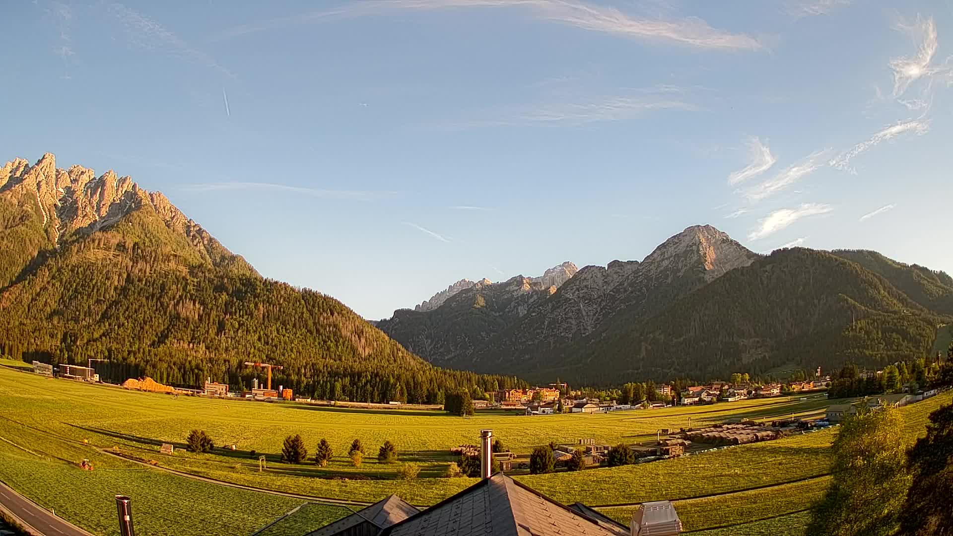 Webcam Toblach Dolomites – View from Hotel Rosengarten