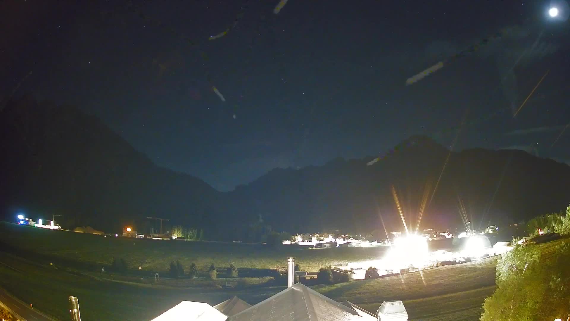 Spletna kamera Toblach Dolomiti – Pogled iz hotela Rosengarten