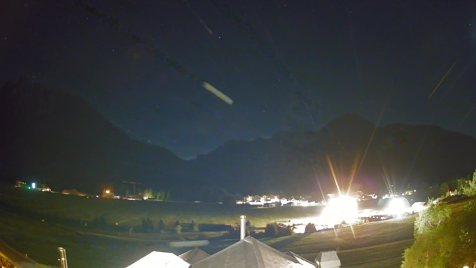 Spletna kamera Toblach Dolomiti – Pogled iz hotela Rosengarten