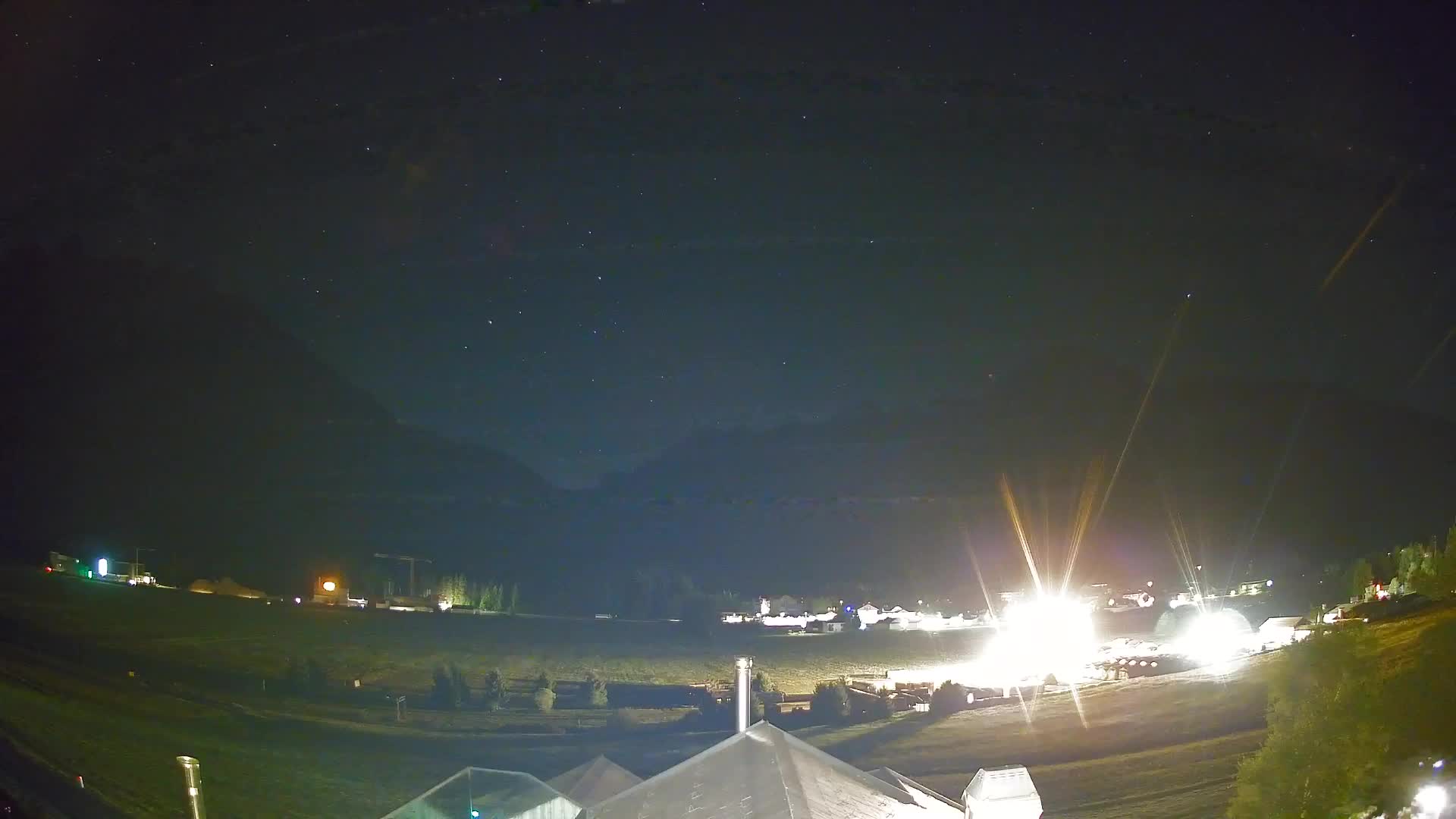 Web kamera Toblach Dolomiti – Pogled s Hotela Rosengarten