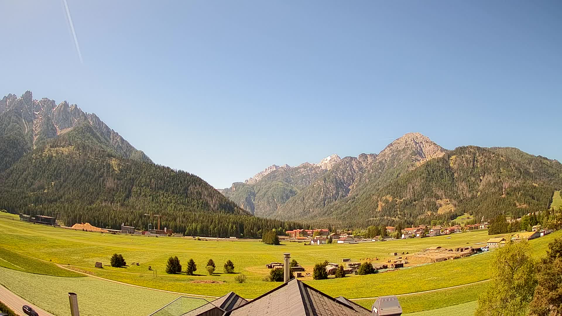 Webcam Toblach Dolomites – View from Hotel Rosengarten