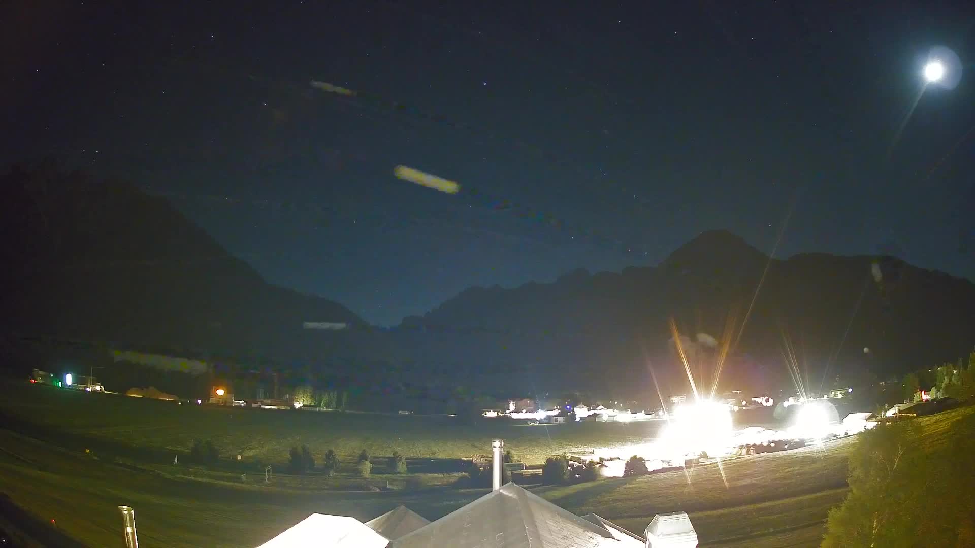 Web kamera Toblach Dolomiti – Pogled s Hotela Rosengarten