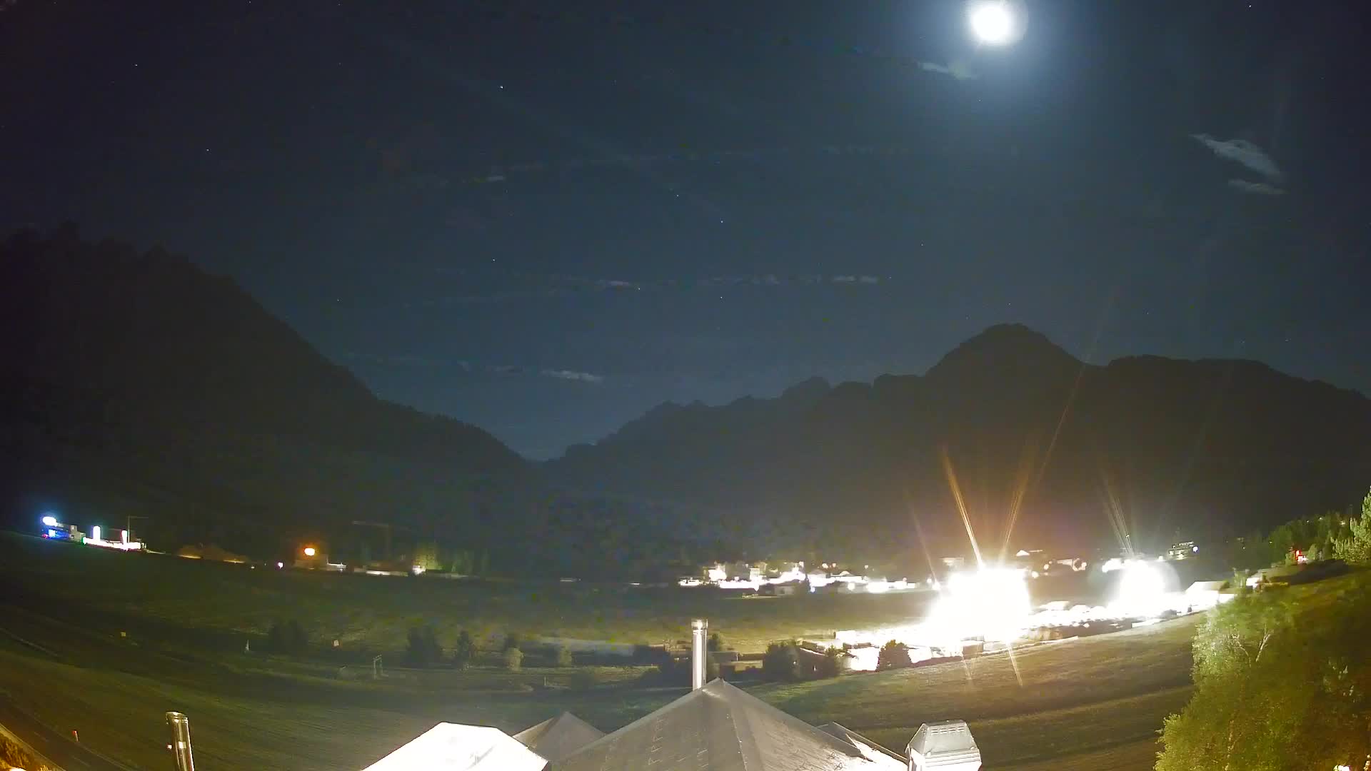 Webcam Toblach Dolomites – View from Hotel Rosengarten