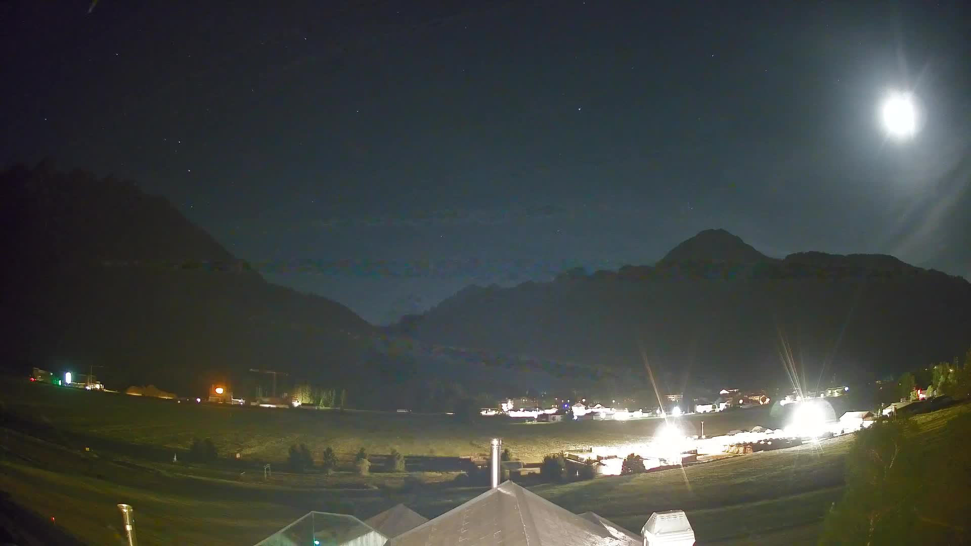 Webcam Toblach Dolomites – View from Hotel Rosengarten