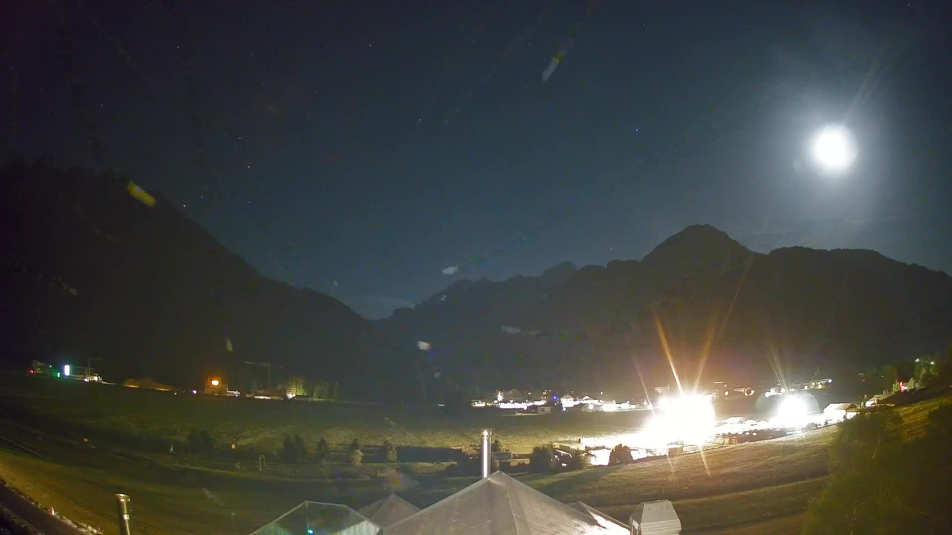 Spletna kamera Toblach Dolomiti – Pogled iz hotela Rosengarten
