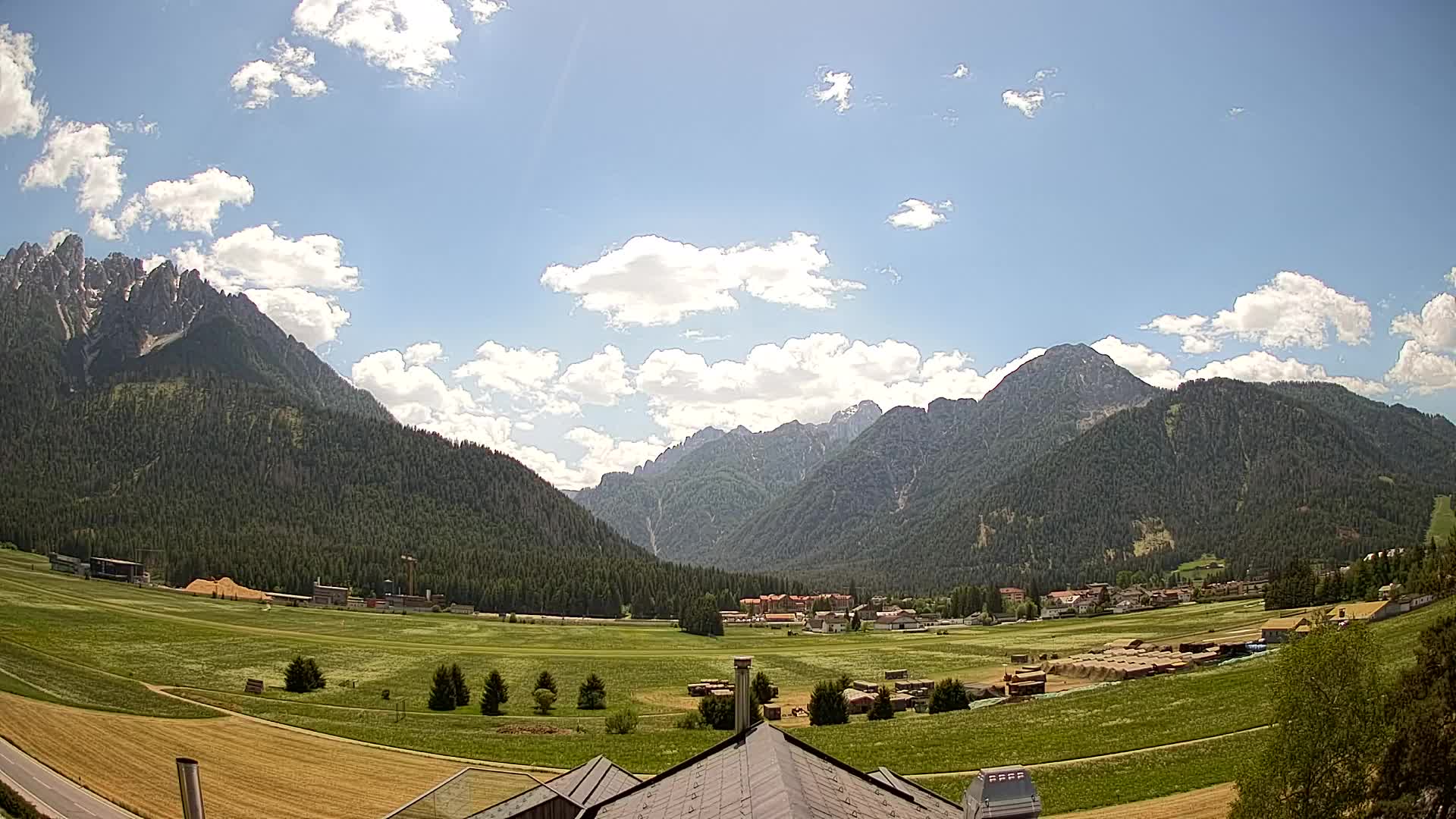 Webcam Dobbiaco Dolomiti – Vista dall’Hotel Rosengarten