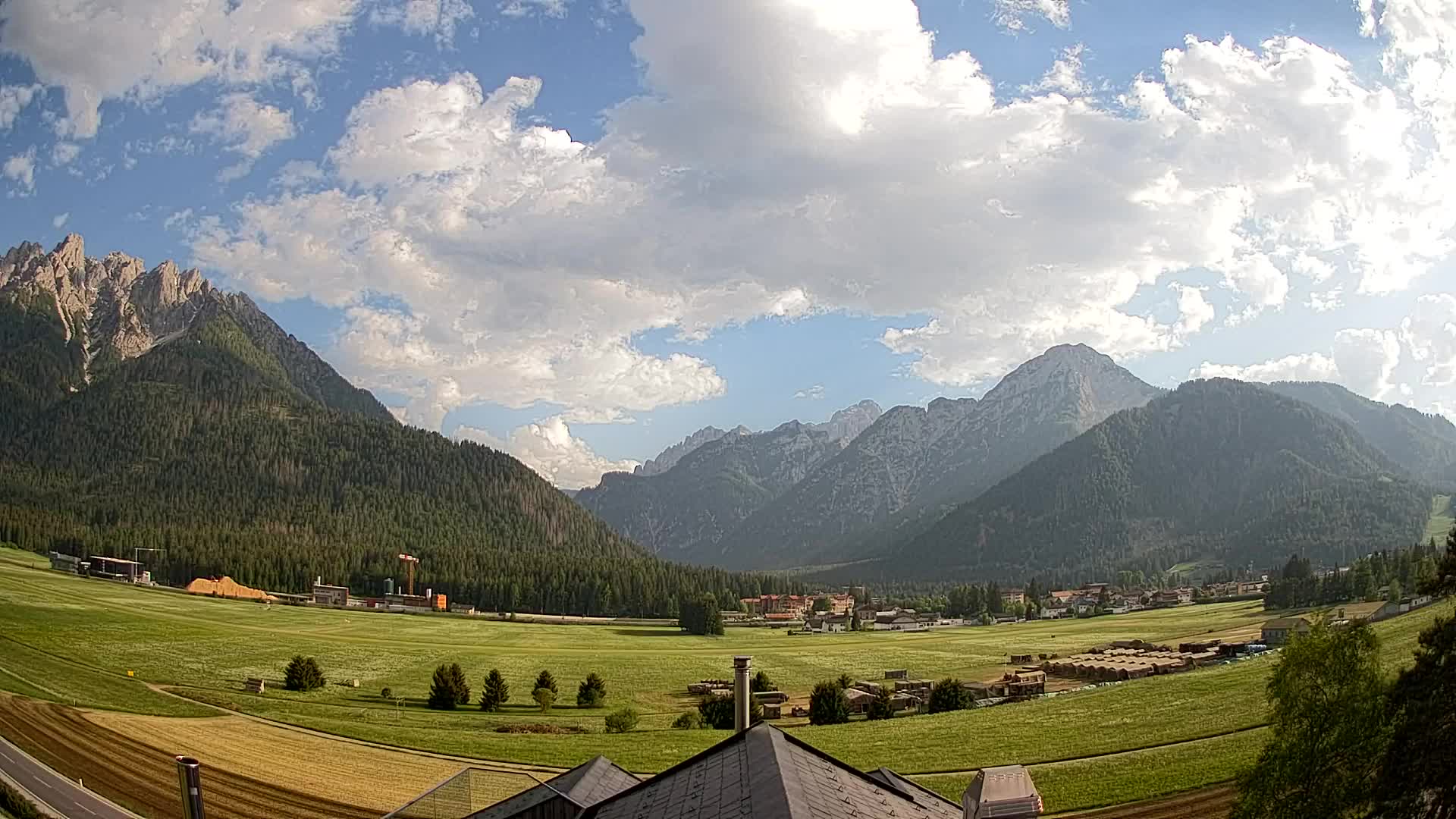 Webcam Toblach Dolomiten – Blick vom Hotel Rosengarten
