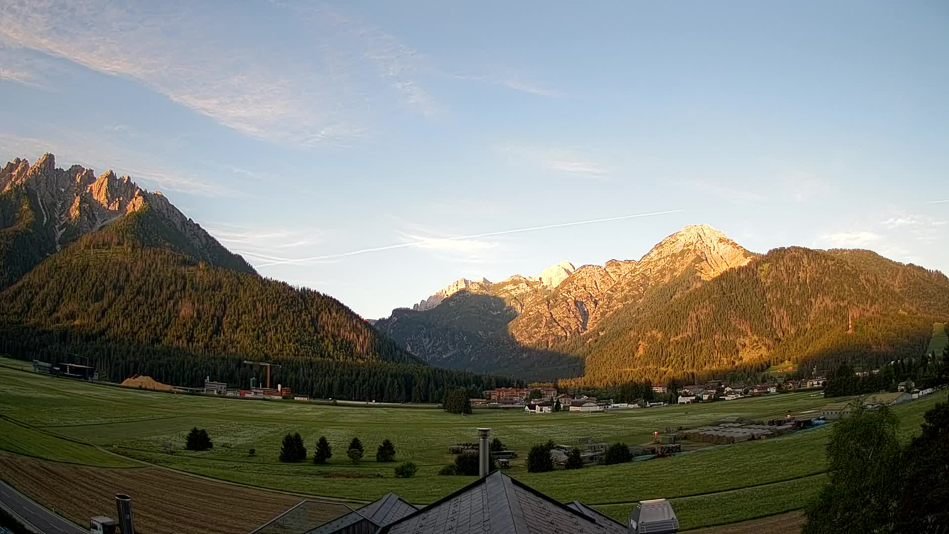 Webcam Toblach Dolomites – View from Hotel Rosengarten