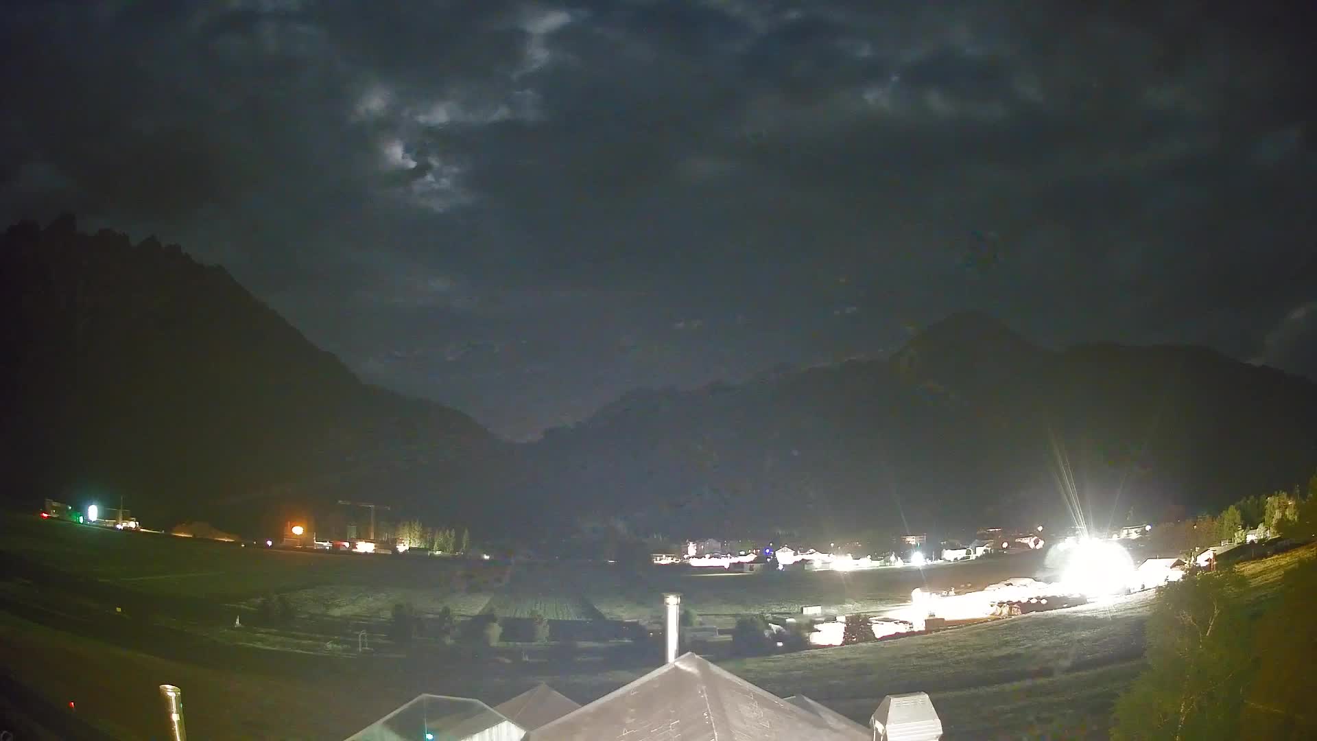 Webcam Toblach Dolomites – View from Hotel Rosengarten