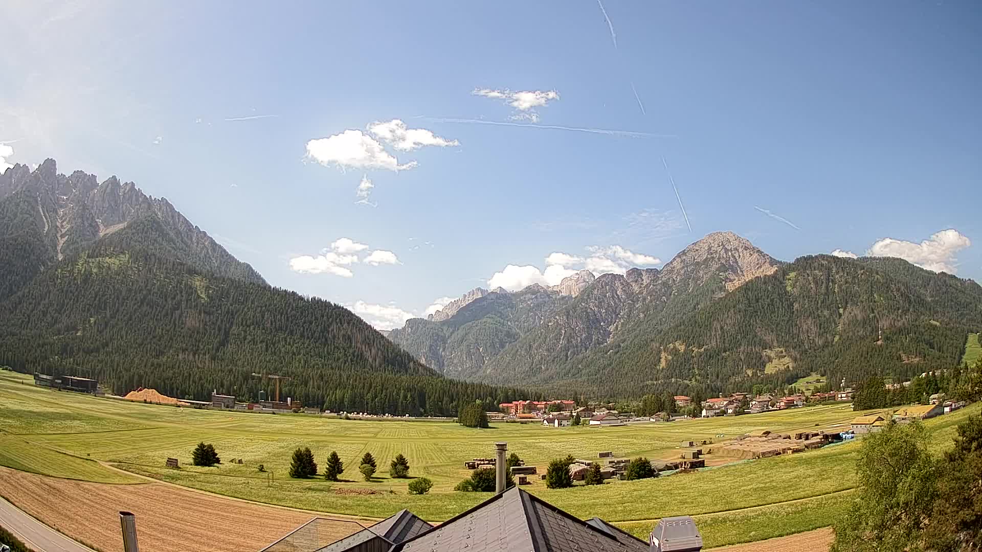 Webcam Toblach Dolomites – View from Hotel Rosengarten