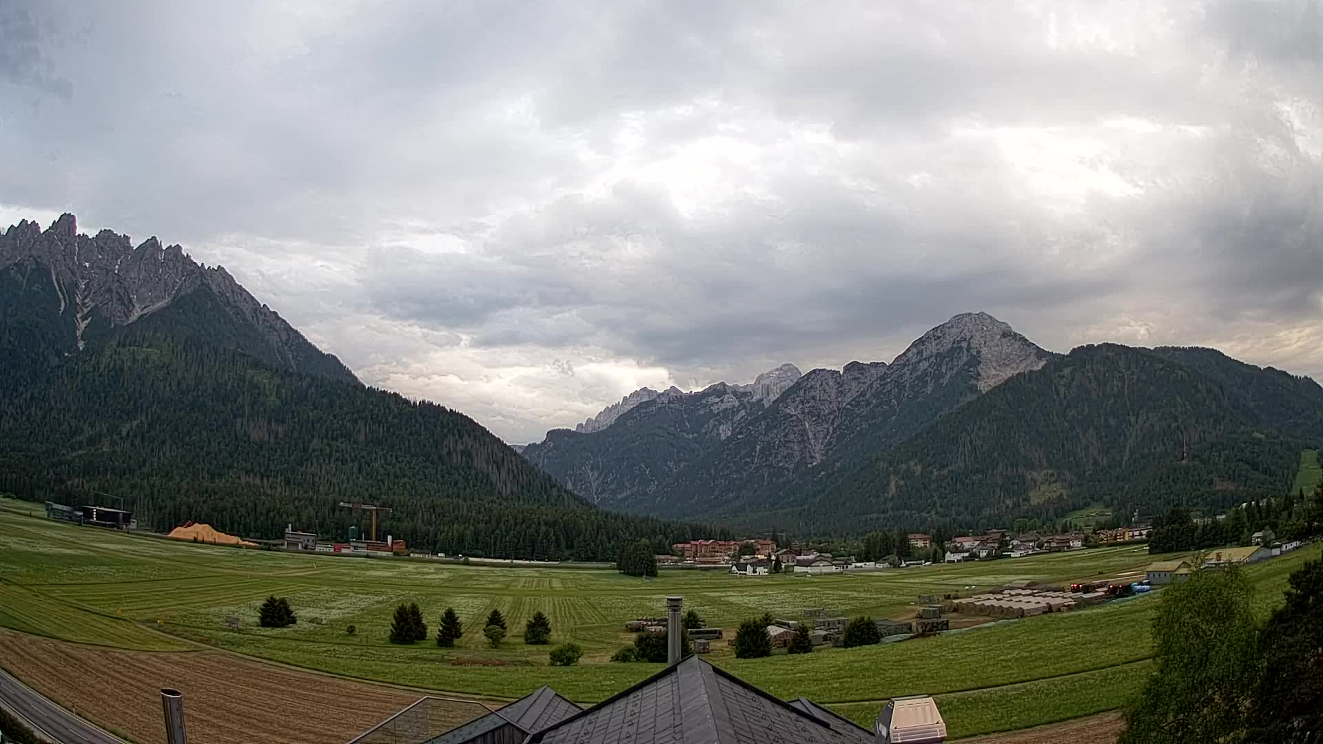 Webcam Toblach Dolomites – Vue depuis l’Hôtel Rosengarten