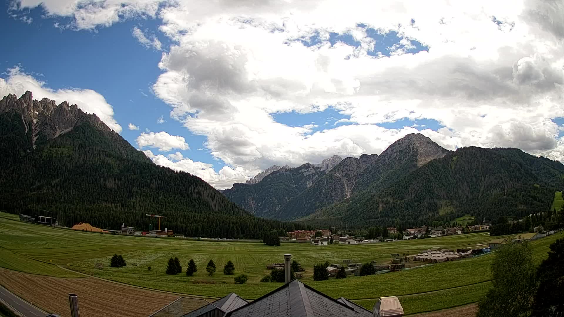 Webcam Toblach Dolomiten – Blick vom Hotel Rosengarten