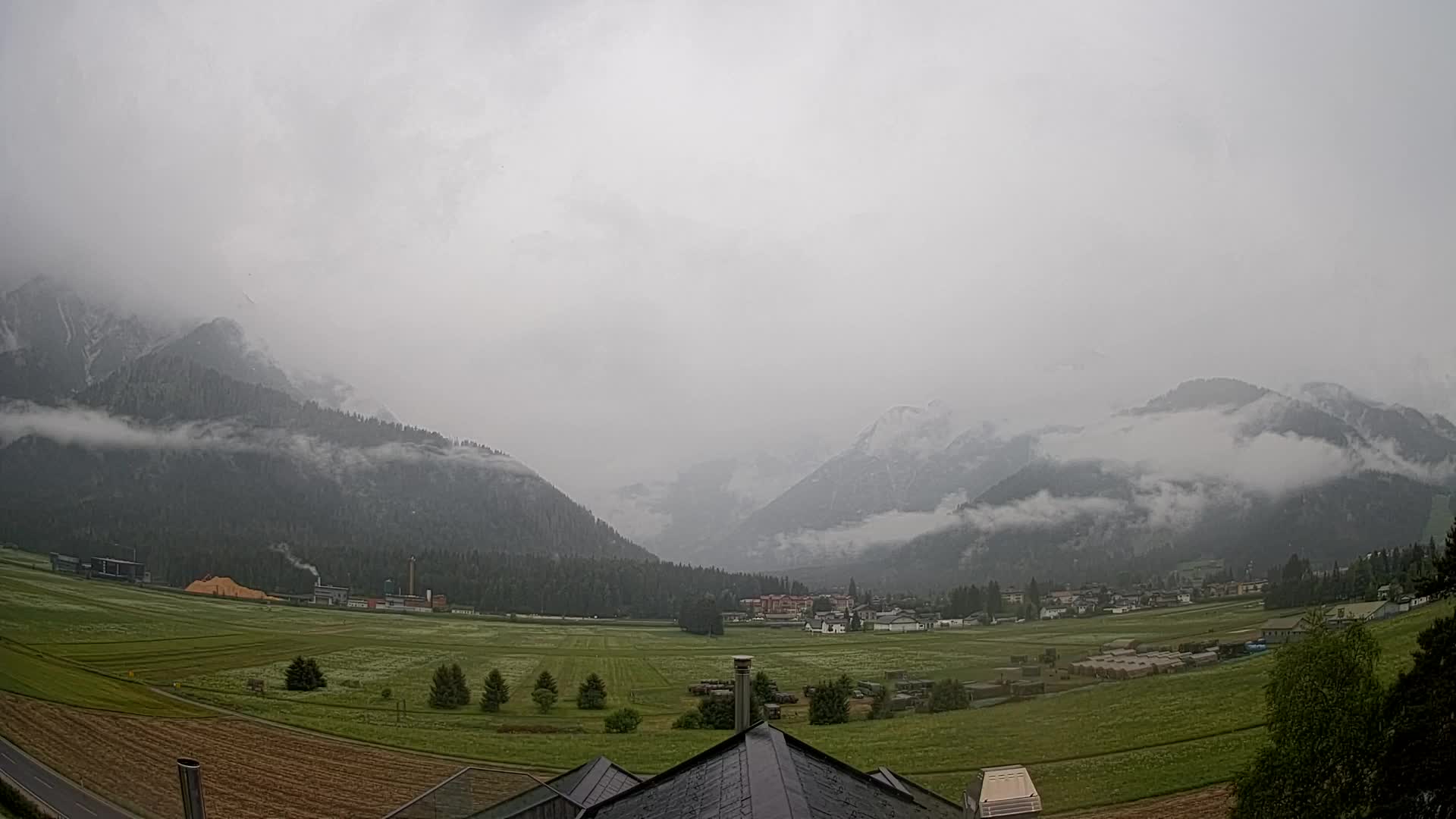 Webcam Toblach Dolomites – View from Hotel Rosengarten