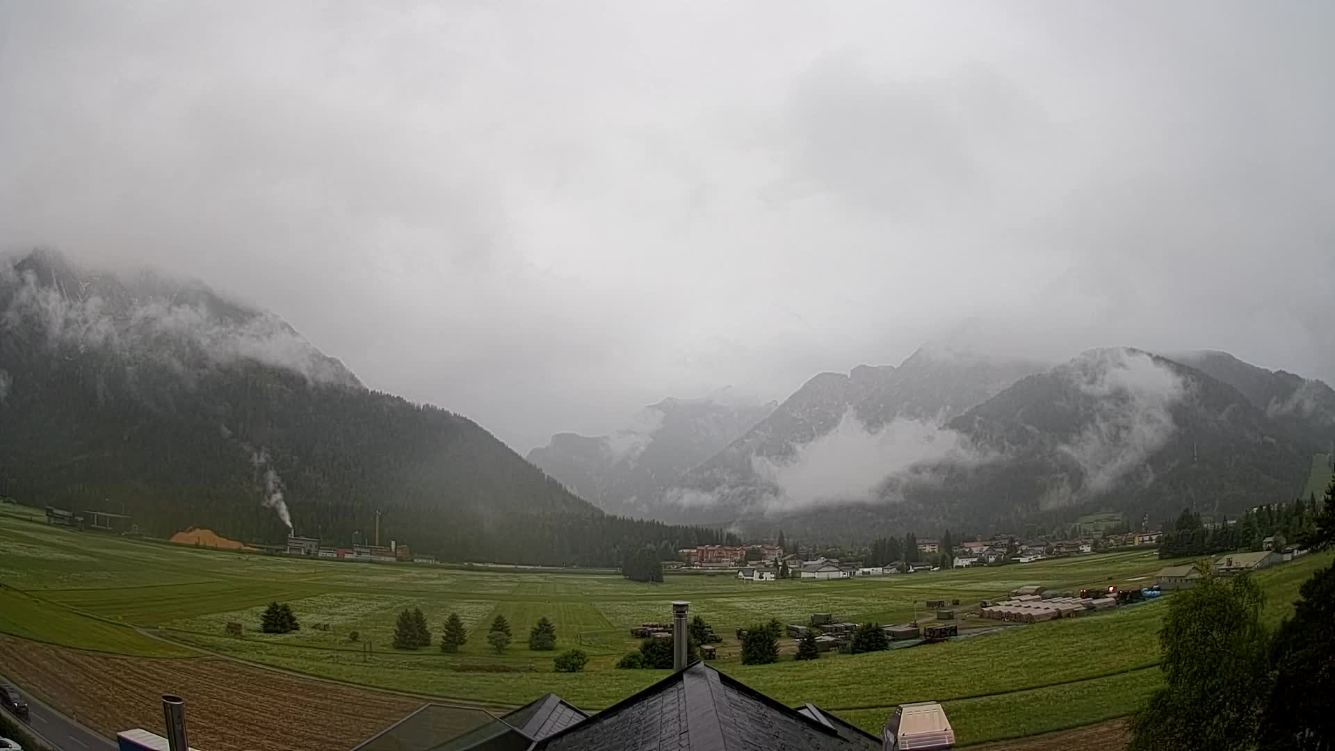 Web kamera Toblach Dolomiti – Pogled s Hotela Rosengarten