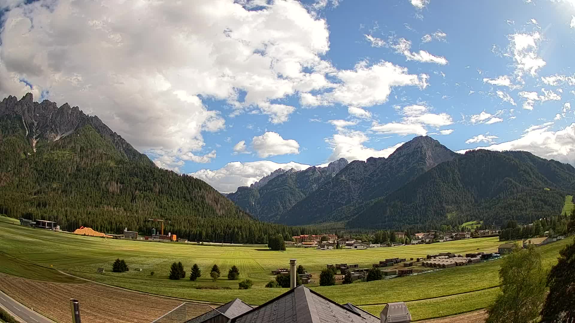 Webcam Dobbiaco Dolomiti – Vista dall’Hotel Rosengarten