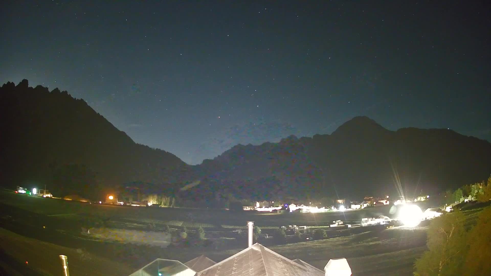 Webcam Toblach Dolomites – View from Hotel Rosengarten