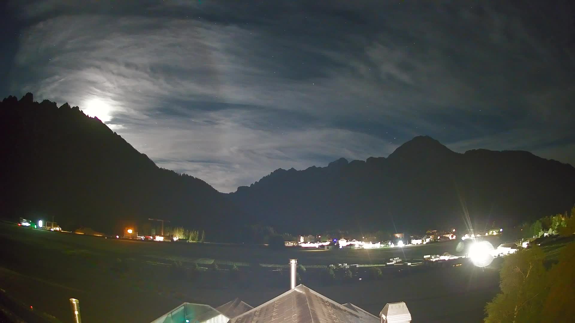 Webcam Toblach Dolomites – View from Hotel Rosengarten