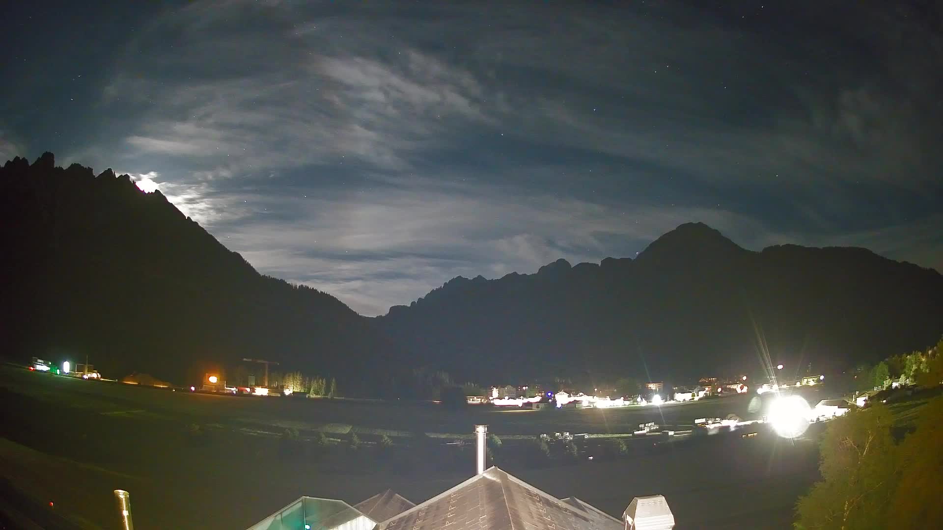 Webcam Toblach Dolomites – View from Hotel Rosengarten