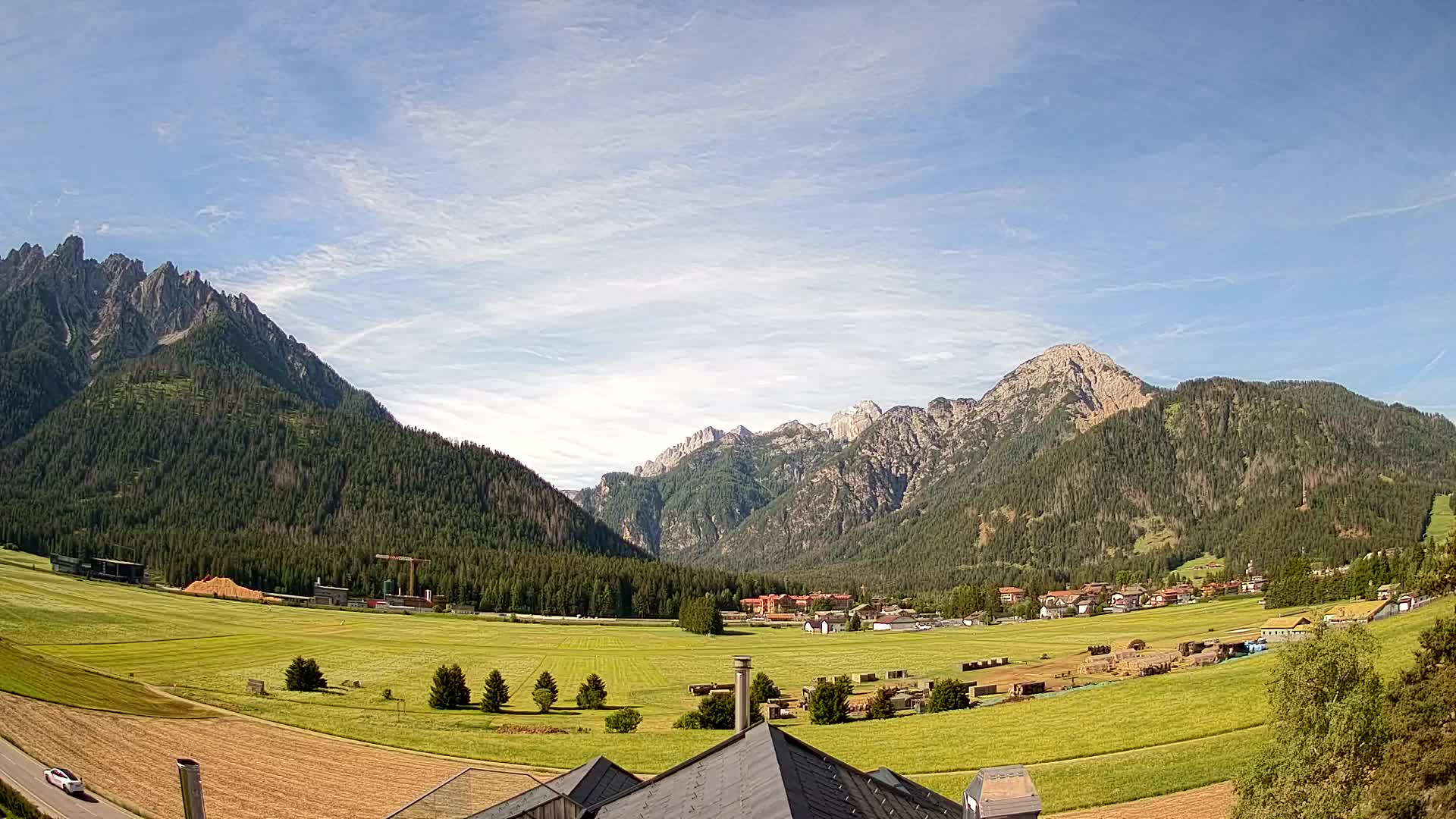 Webcam Toblach Dolomites – View from Hotel Rosengarten