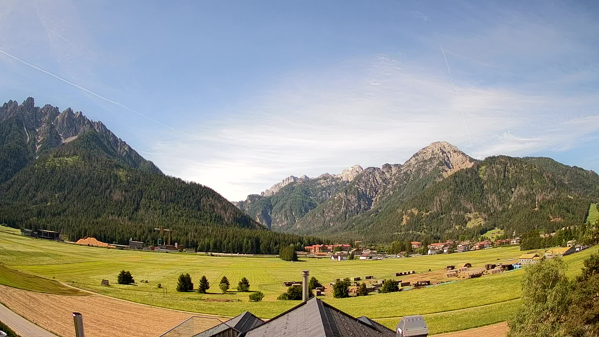 Webcam Toblach Dolomites – View from Hotel Rosengarten