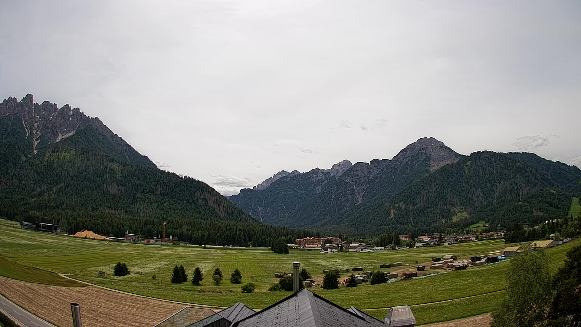 Webcam Dobbiaco Dolomiti – Vista dall’Hotel Rosengarten