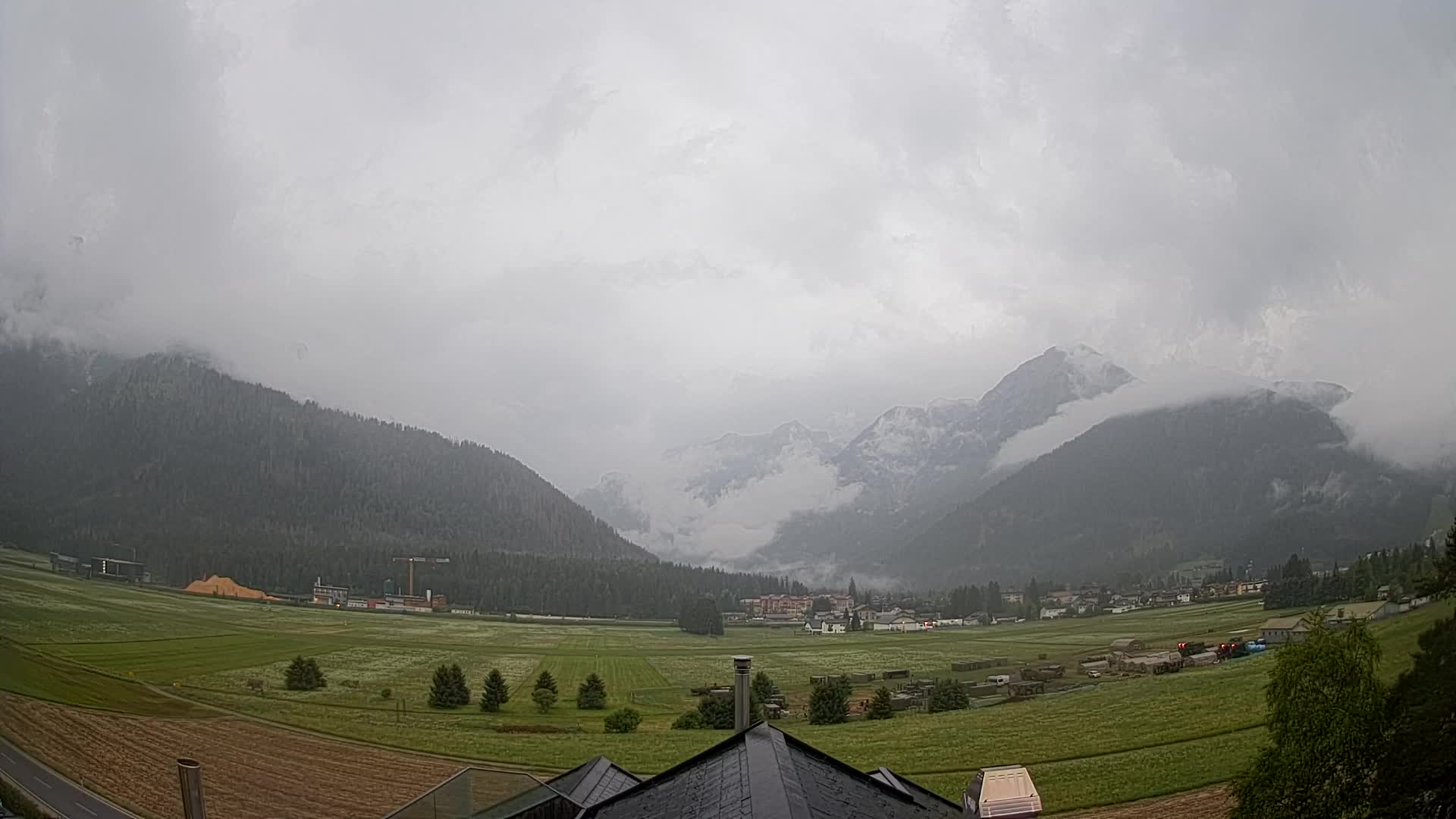 Webcam Toblach Dolomites – View from Hotel Rosengarten