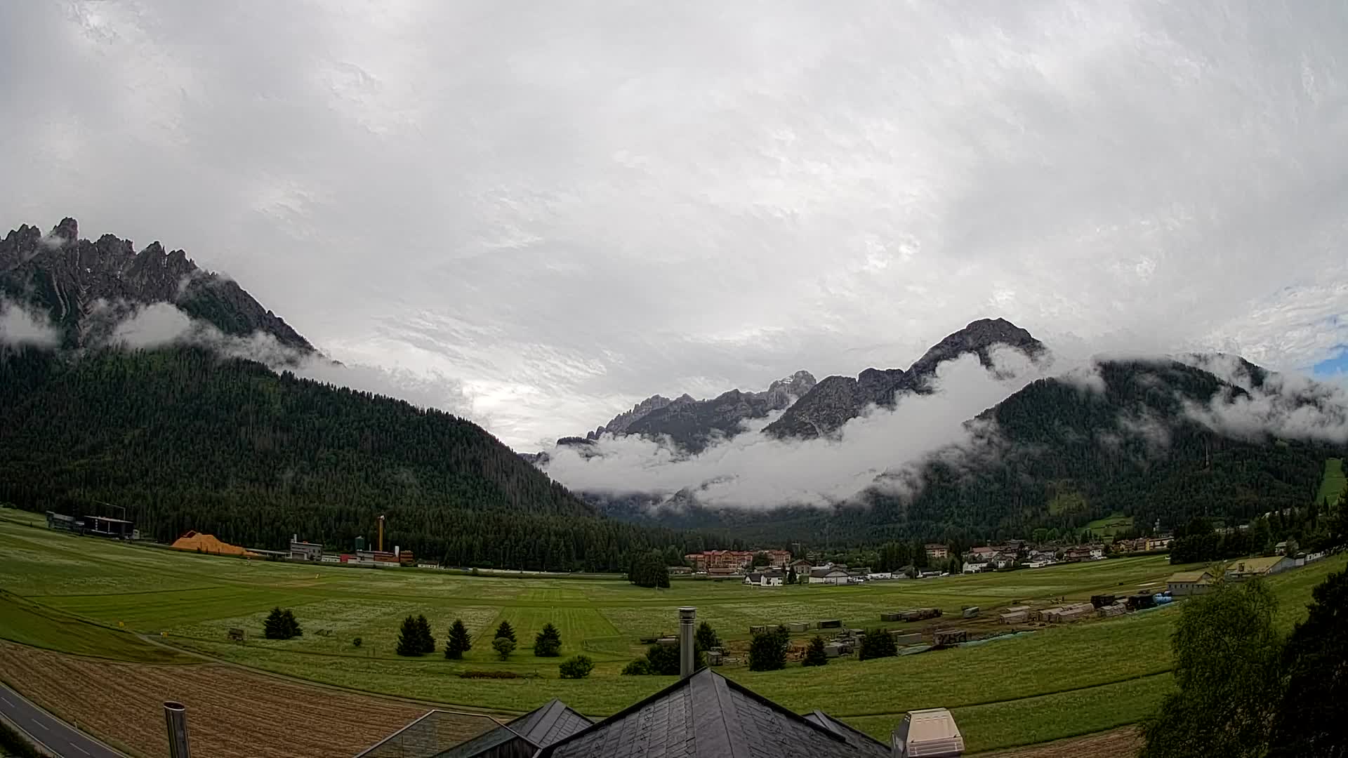 Webcam Dobbiaco Dolomiti – Vista dall’Hotel Rosengarten