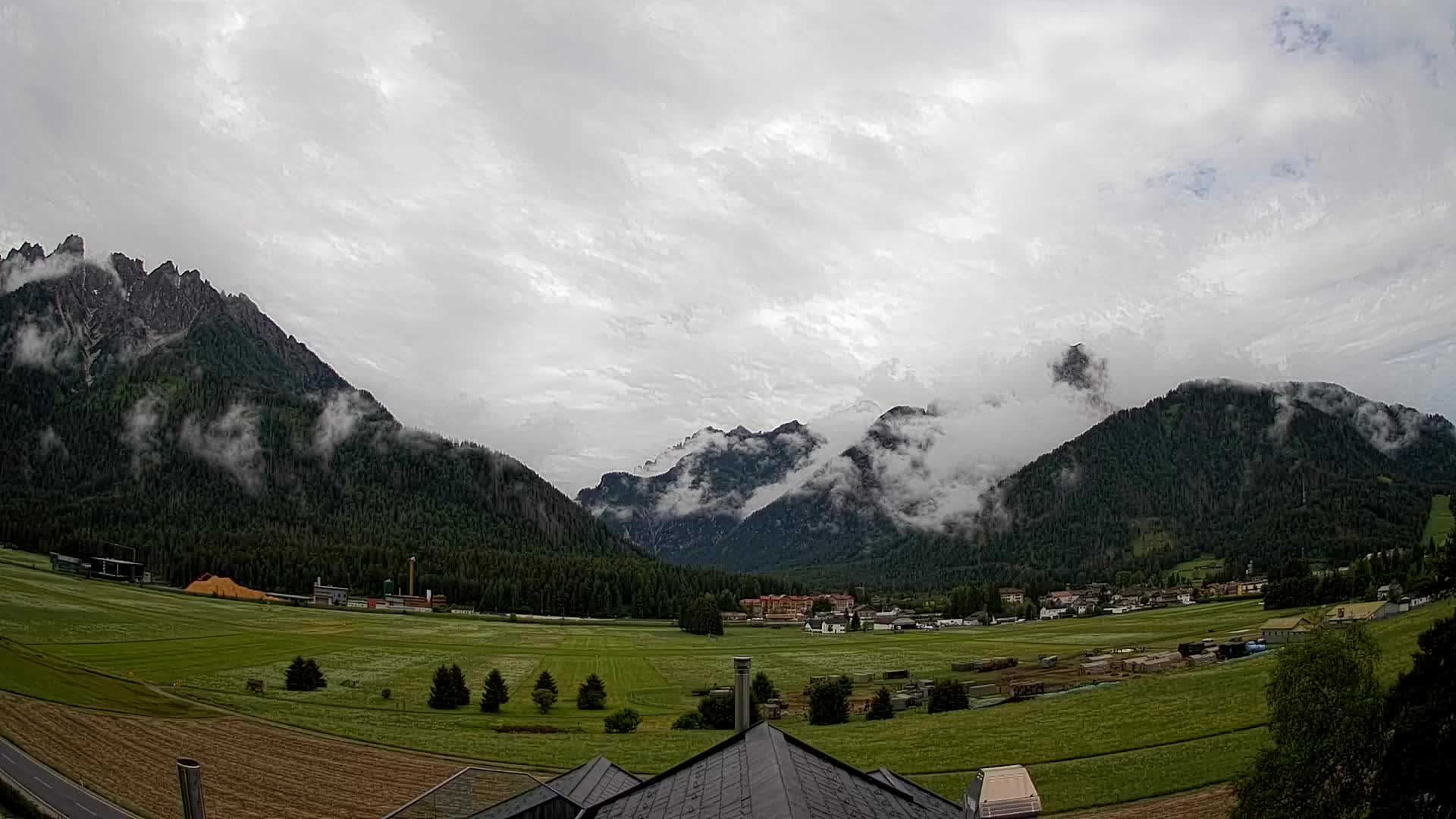 Webcam Dobbiaco Dolomiti – Vista dall’Hotel Rosengarten