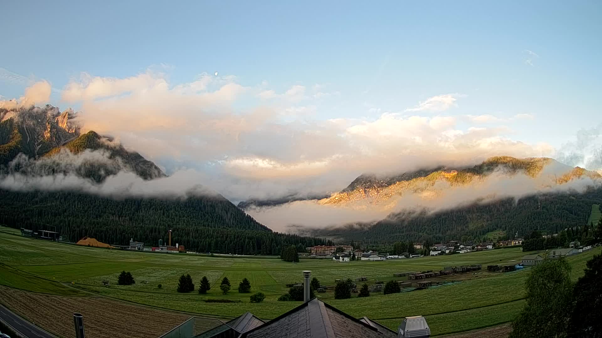Webcam Dobbiaco Dolomiti – Vista dall’Hotel Rosengarten
