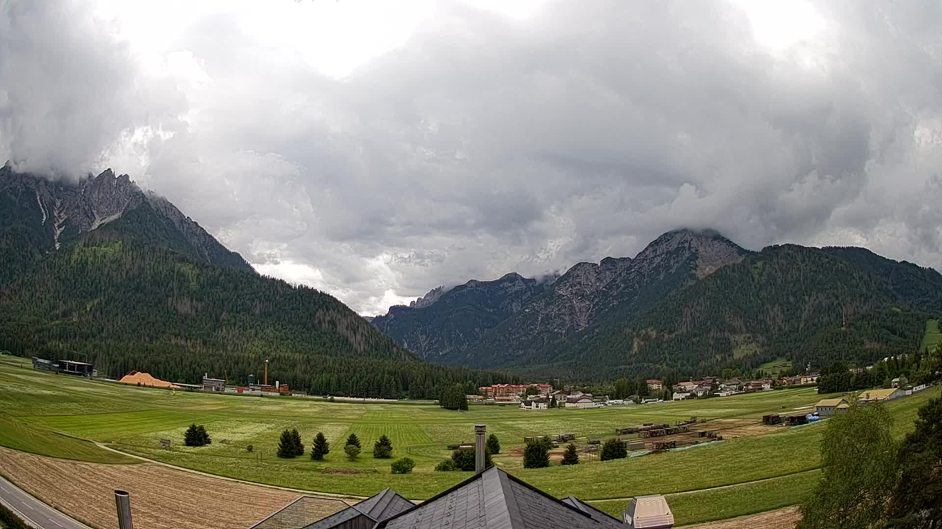 Webcam Dobbiaco Dolomiti – Vista dall’Hotel Rosengarten