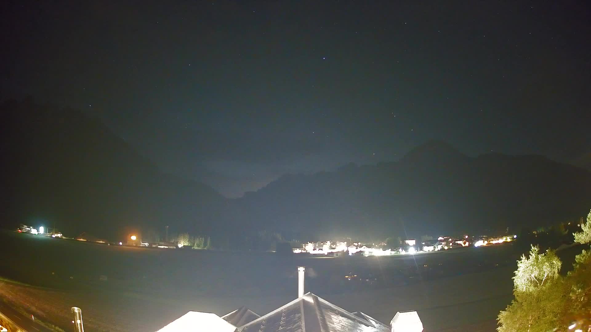 Webcam Toblach Dolomites – View from Hotel Rosengarten