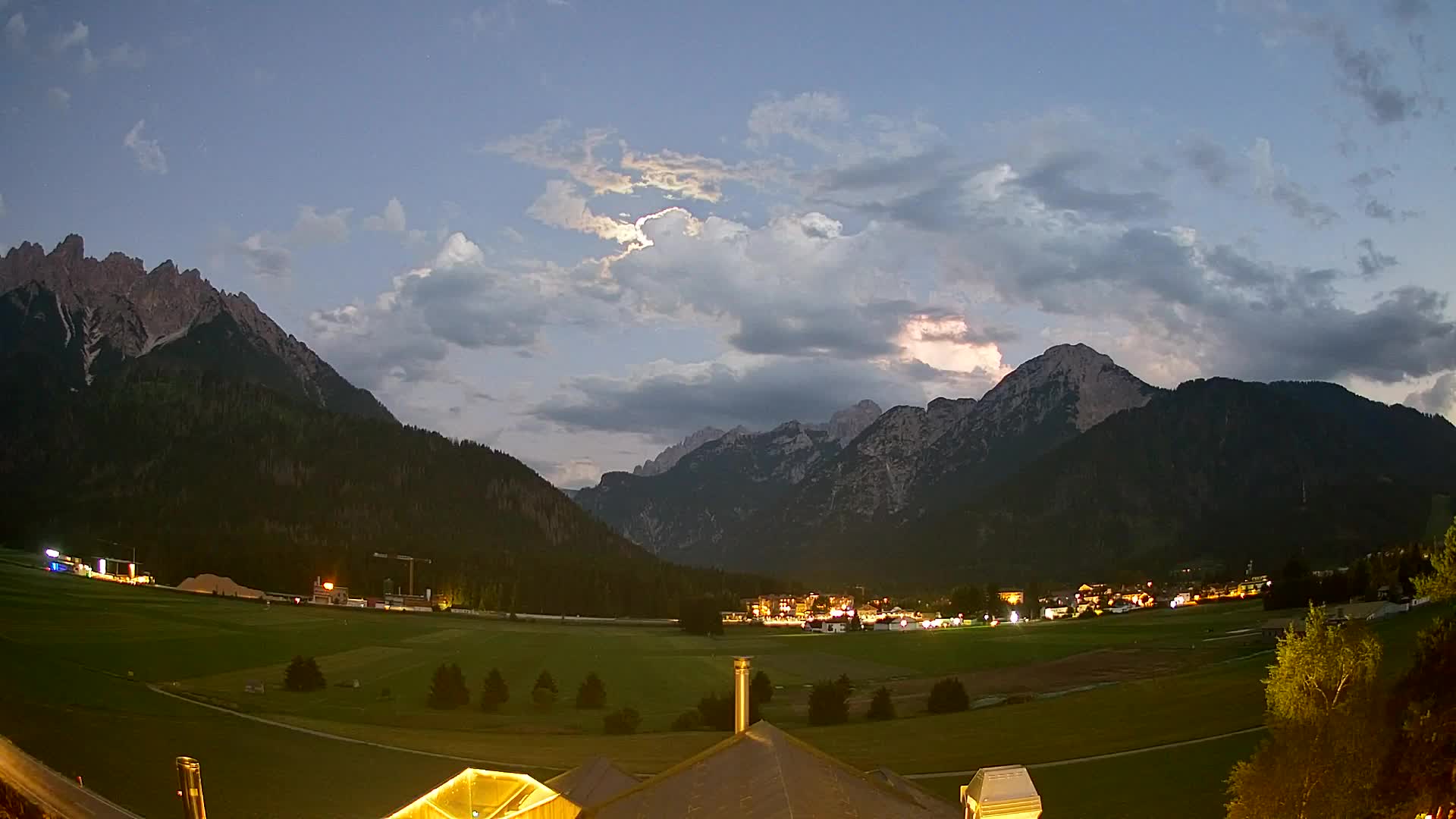 Webcam Dobbiaco Dolomiti – Vista dall’Hotel Rosengarten