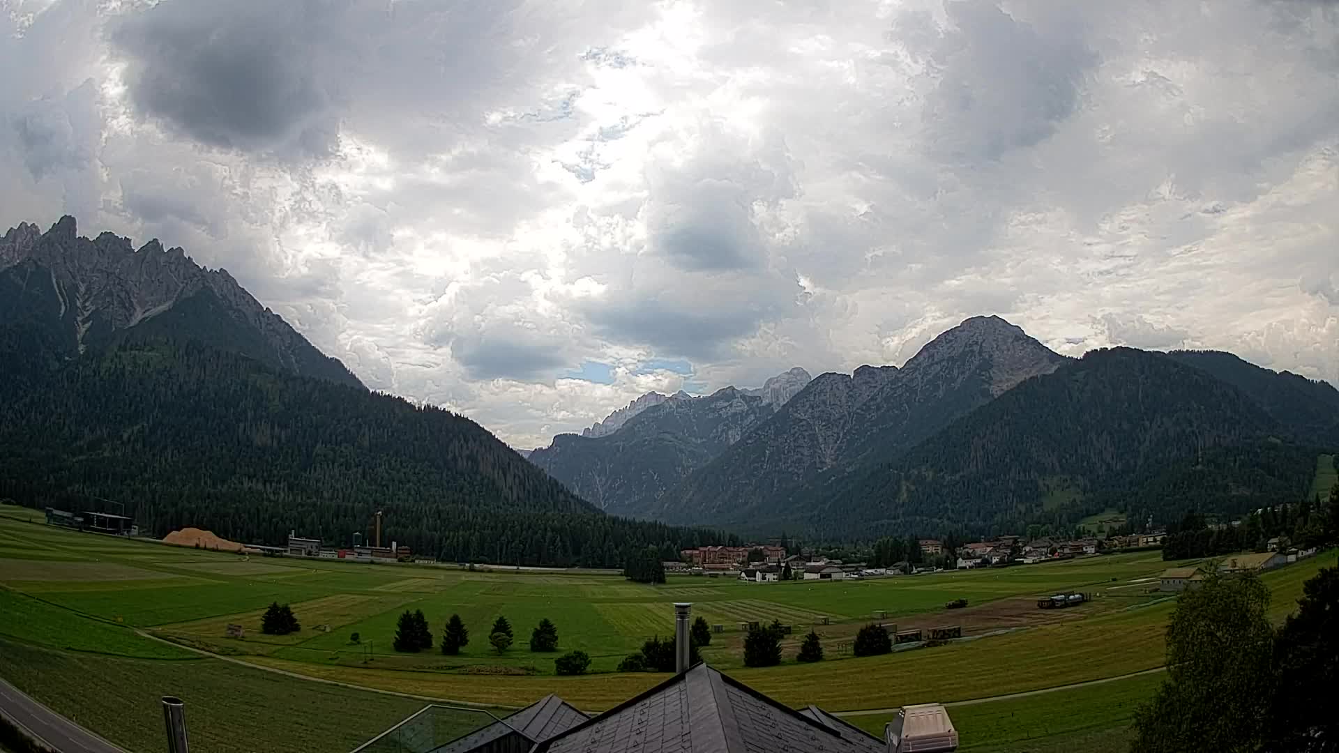 Webcam Toblach Dolomites – Vue depuis l’Hôtel Rosengarten