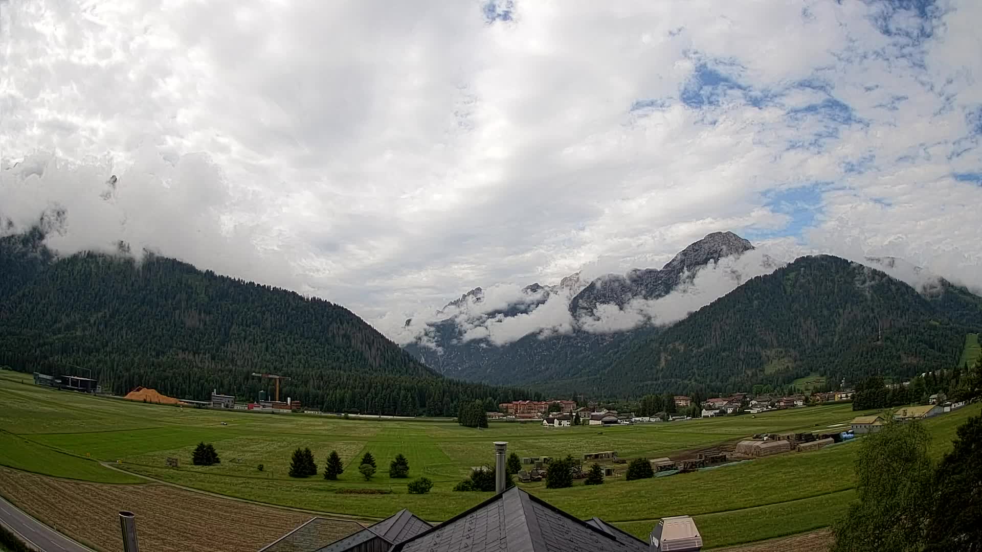 Webcam Dobbiaco Dolomiti – Vista dall’Hotel Rosengarten