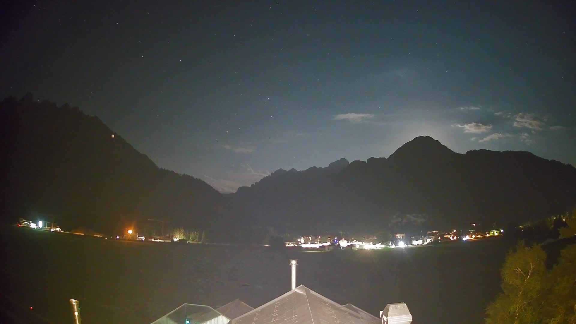 Webcam Toblach Dolomites – View from Hotel Rosengarten
