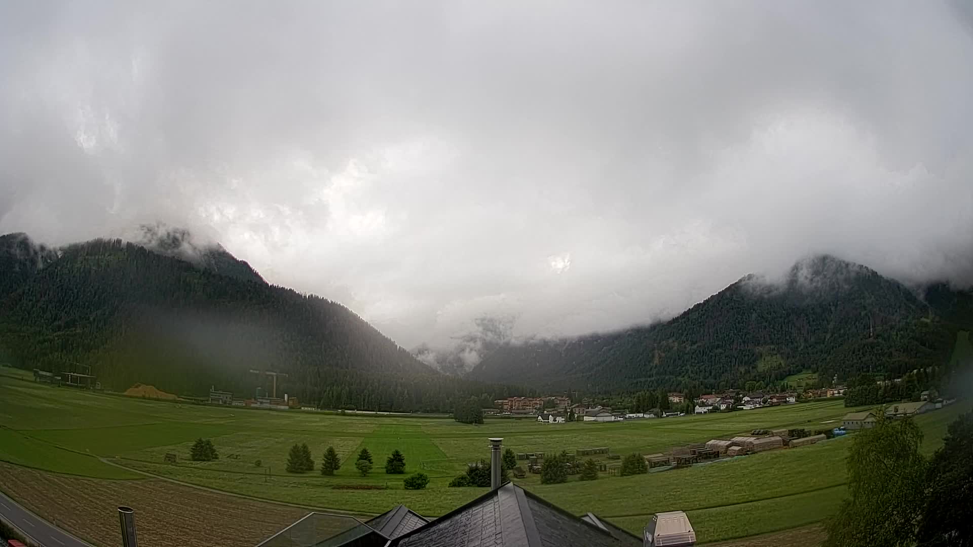 Webcam Dobbiaco Dolomiti – Vista dall’Hotel Rosengarten