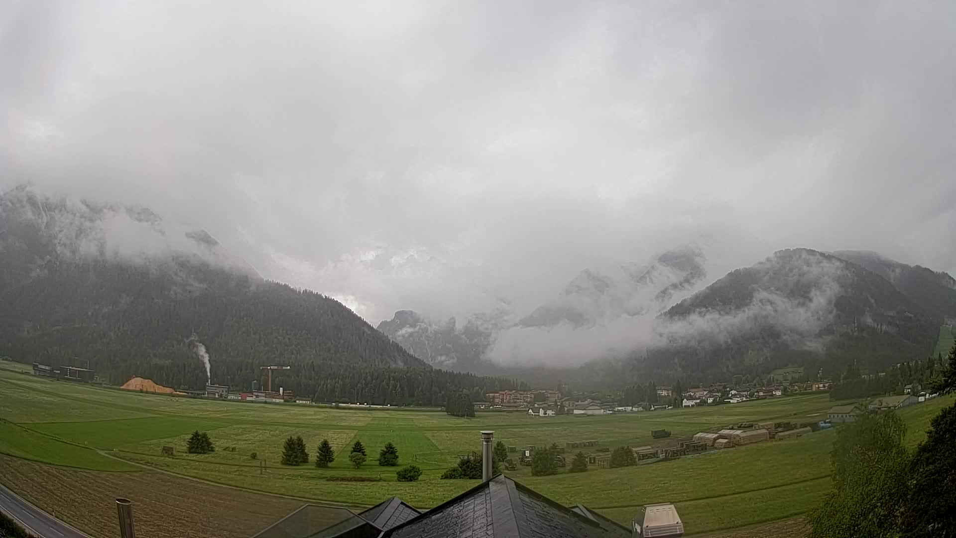 Webcam Toblach Dolomites – View from Hotel Rosengarten