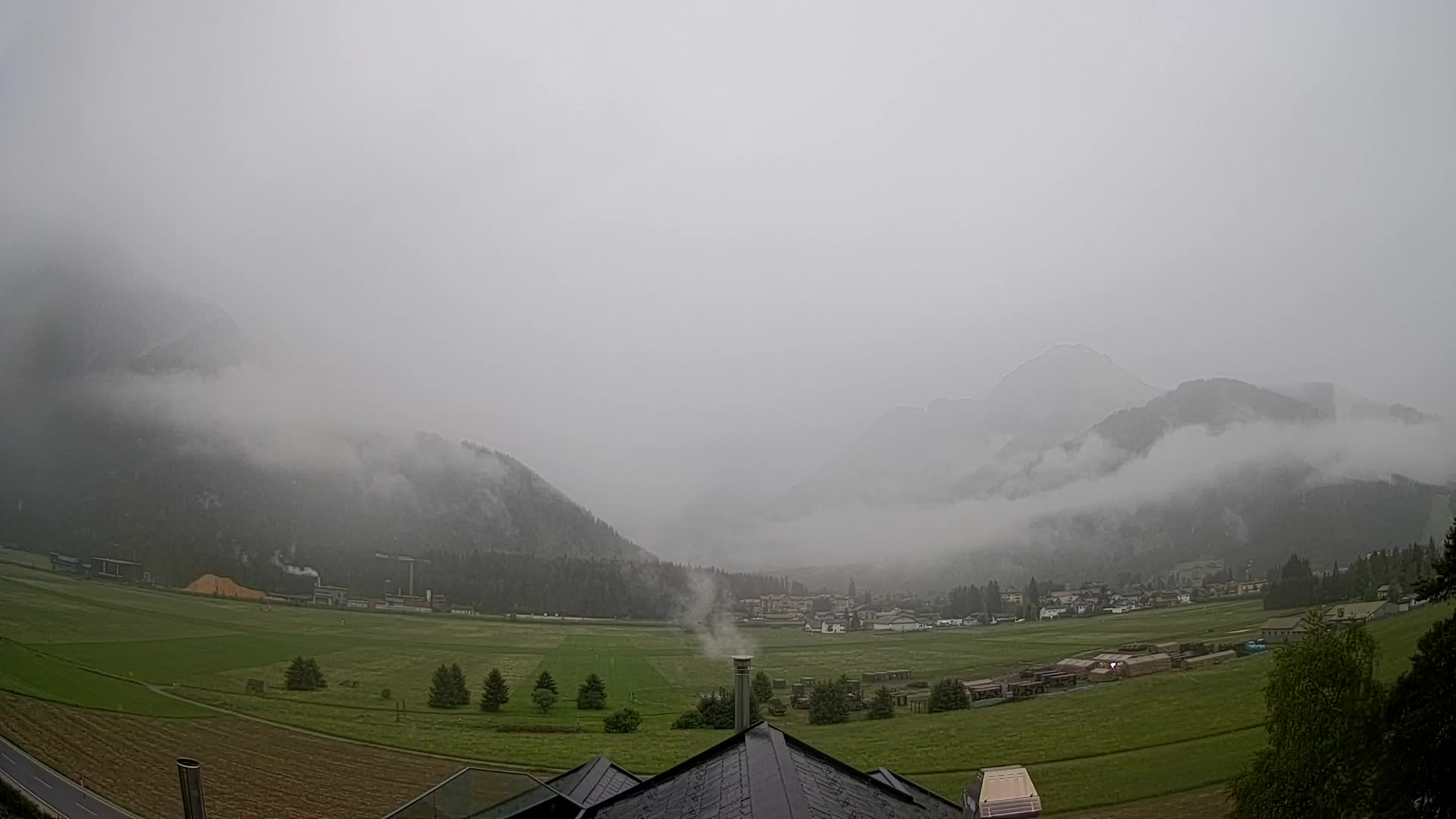 Webcam Toblach Dolomites – View from Hotel Rosengarten