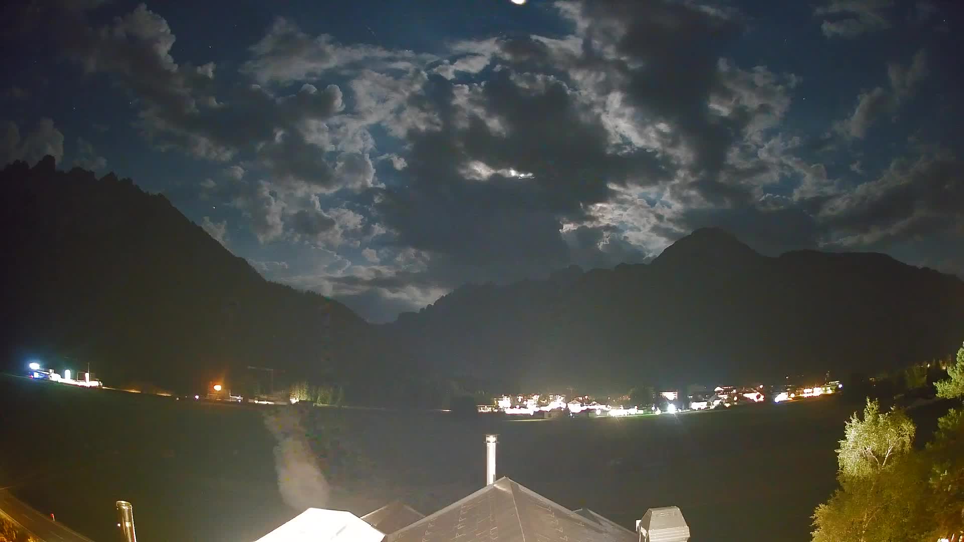 Webcam Dobbiaco Dolomiti – Vista dall’Hotel Rosengarten