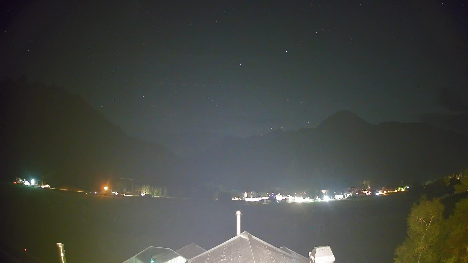 Web kamera Toblach Dolomiti – Pogled s Hotela Rosengarten