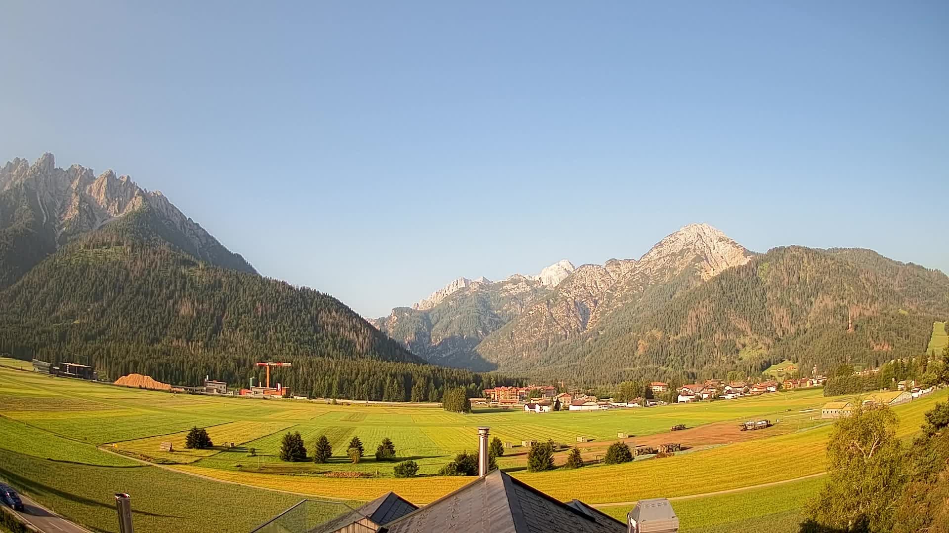 Web kamera Toblach Dolomiti – Pogled s Hotela Rosengarten