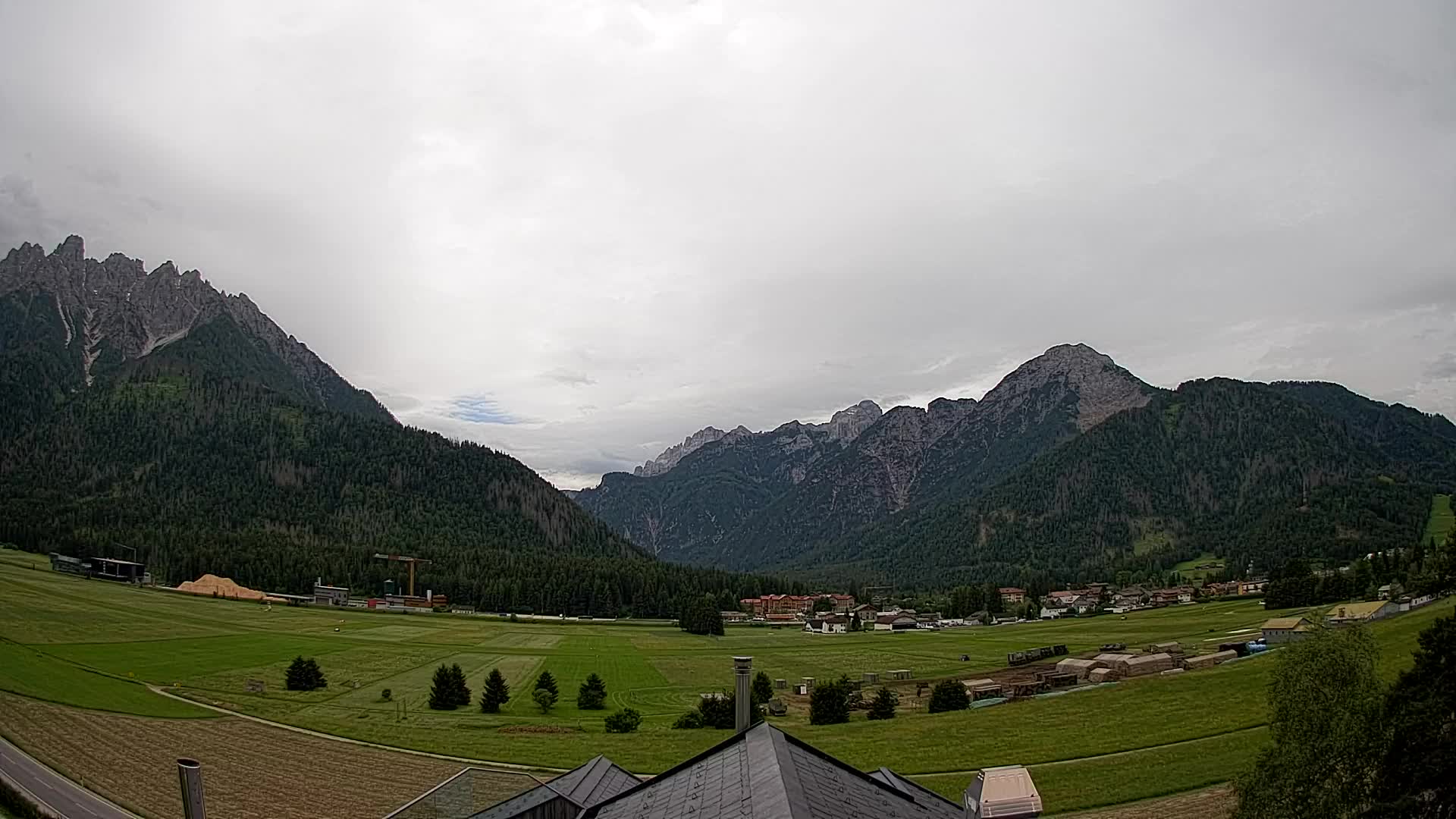 Webcam Dobbiaco Dolomiti – Vista dall’Hotel Rosengarten
