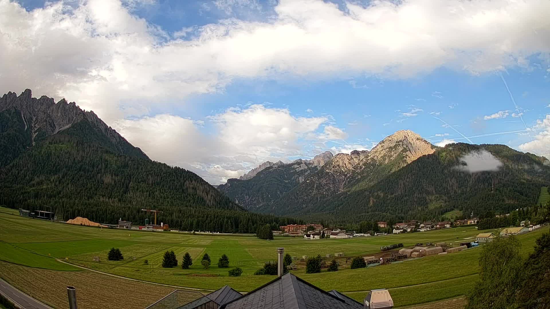 Webcam Dobbiaco Dolomiti – Vista dall’Hotel Rosengarten