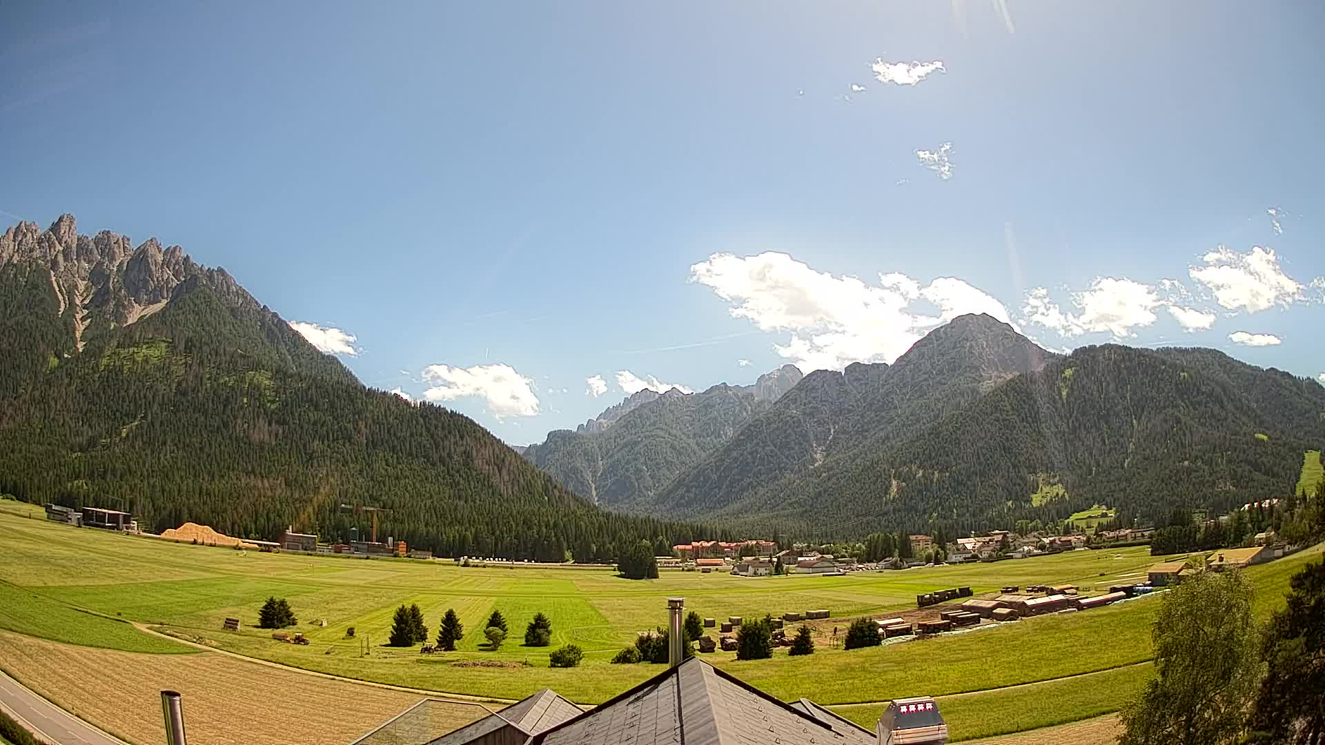 Webcam Dobbiaco Dolomiti – Vista dall’Hotel Rosengarten