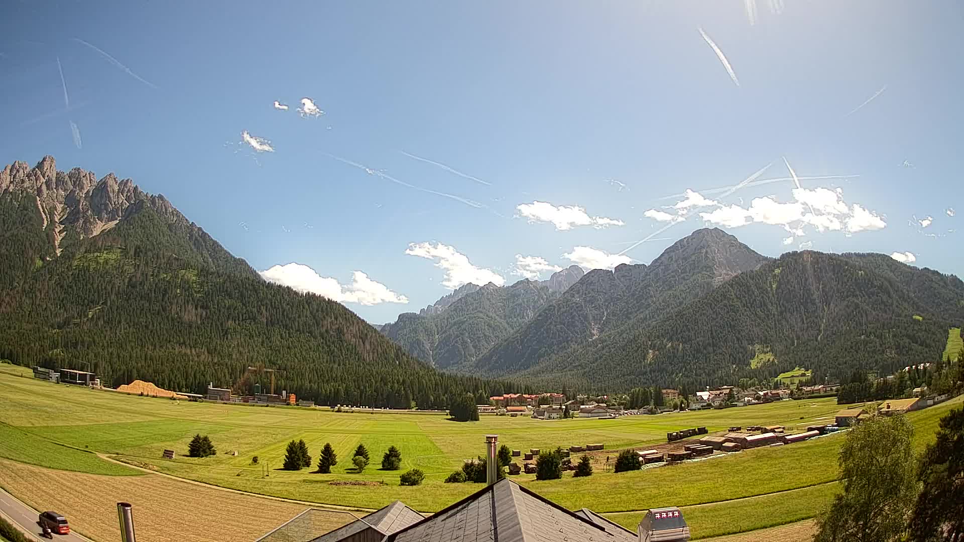 Webcam Toblach Dolomites – View from Hotel Rosengarten
