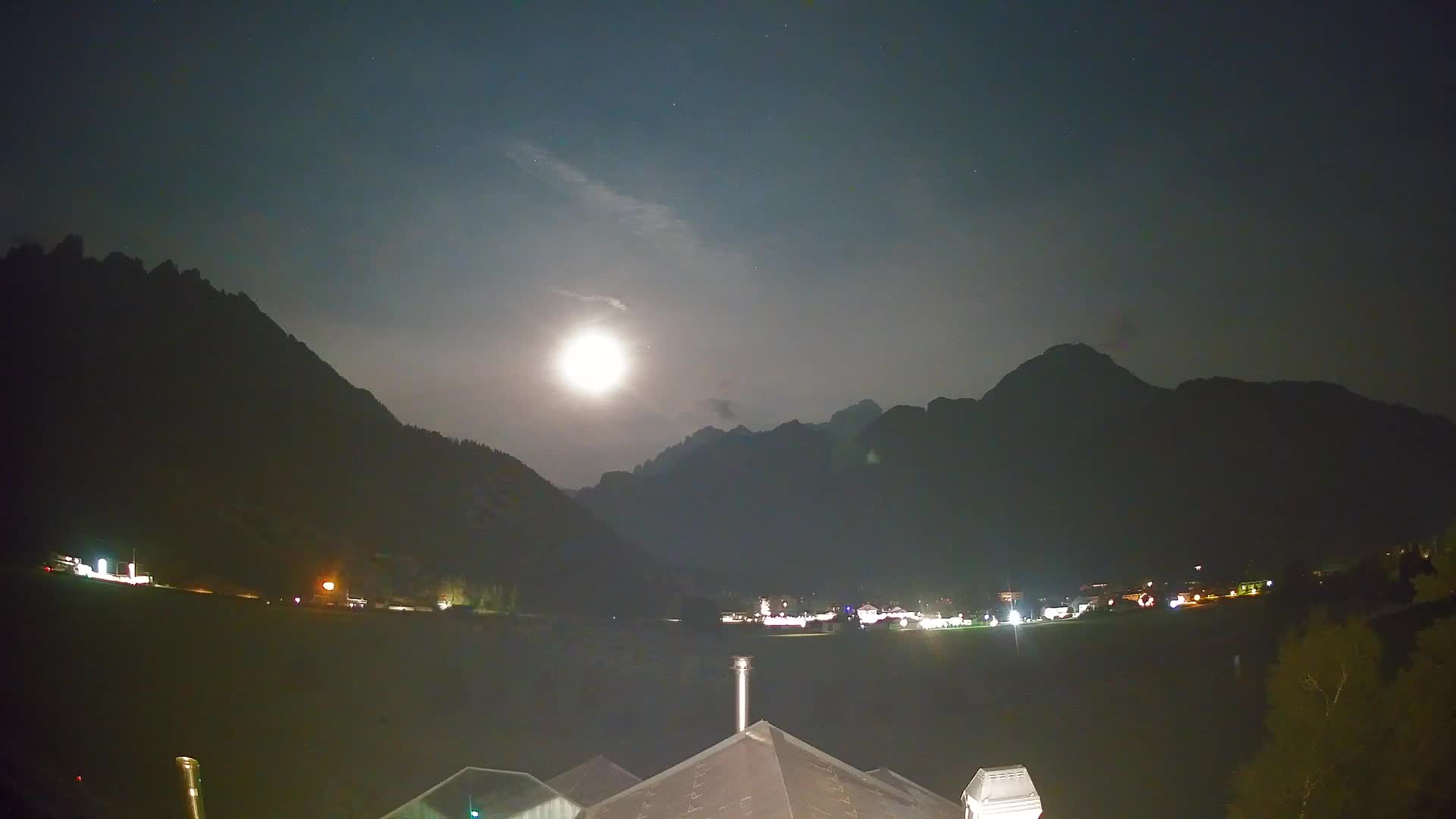 Webcam Toblach Dolomites – View from Hotel Rosengarten