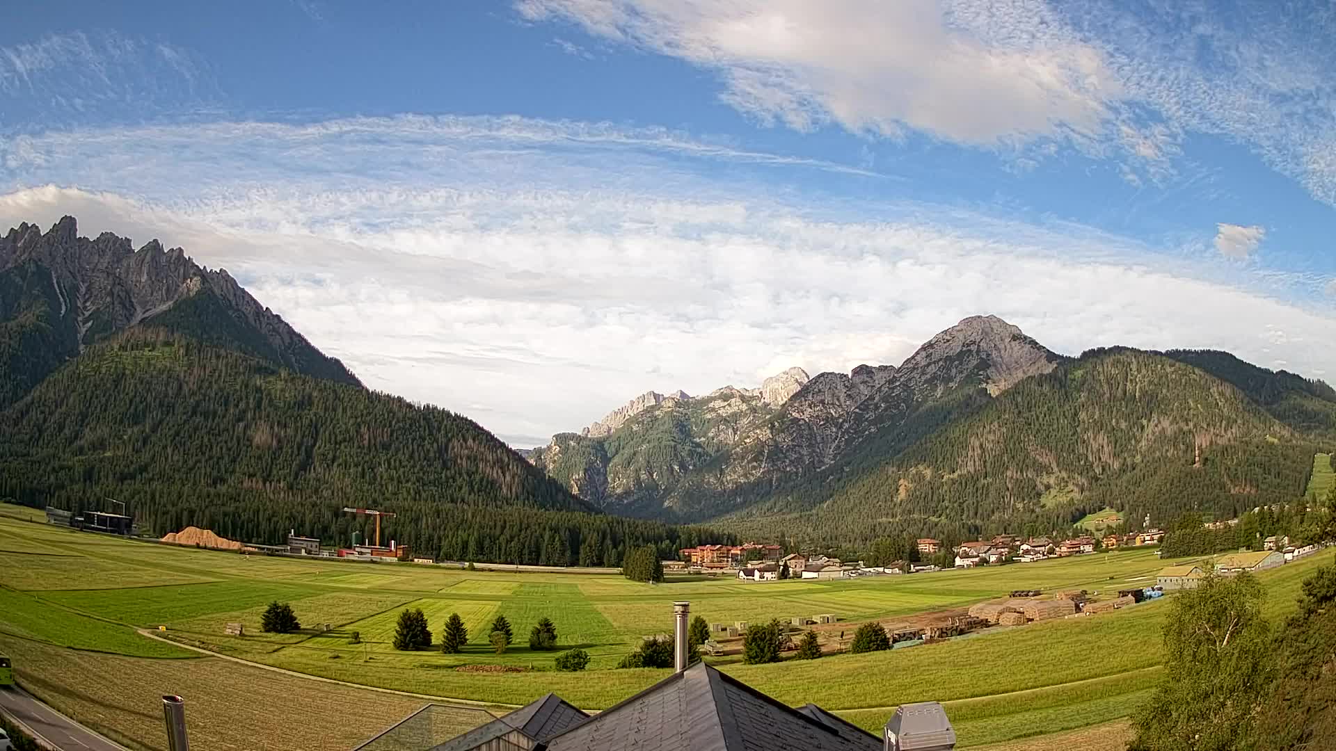 Webcam Toblach Dolomites – View from Hotel Rosengarten