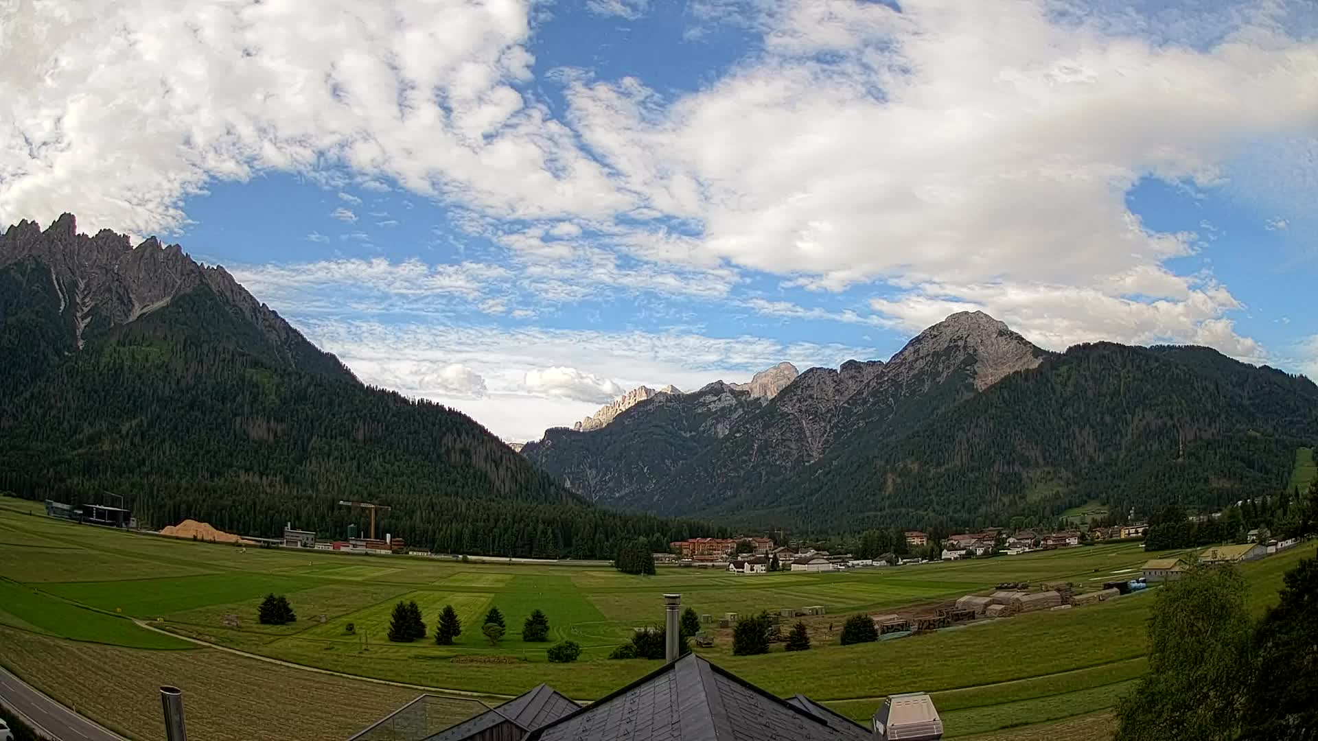 Webcam Dobbiaco Dolomiti – Vista dall’Hotel Rosengarten