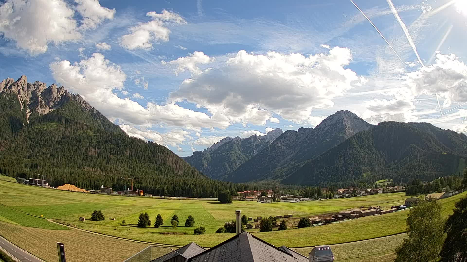 Webcam Toblach Dolomites – View from Hotel Rosengarten