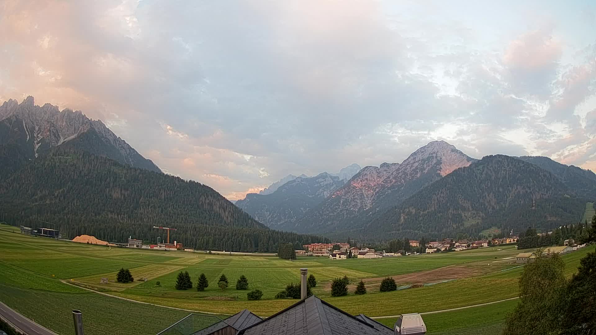Webcam Dobbiaco Dolomiti – Vista dall’Hotel Rosengarten